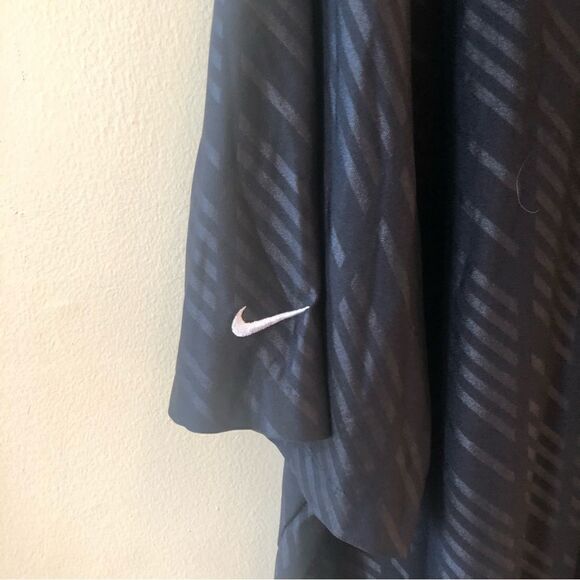 Nike Dri Fit Embossed Polo Shirt XXL - Picture 6 of 7